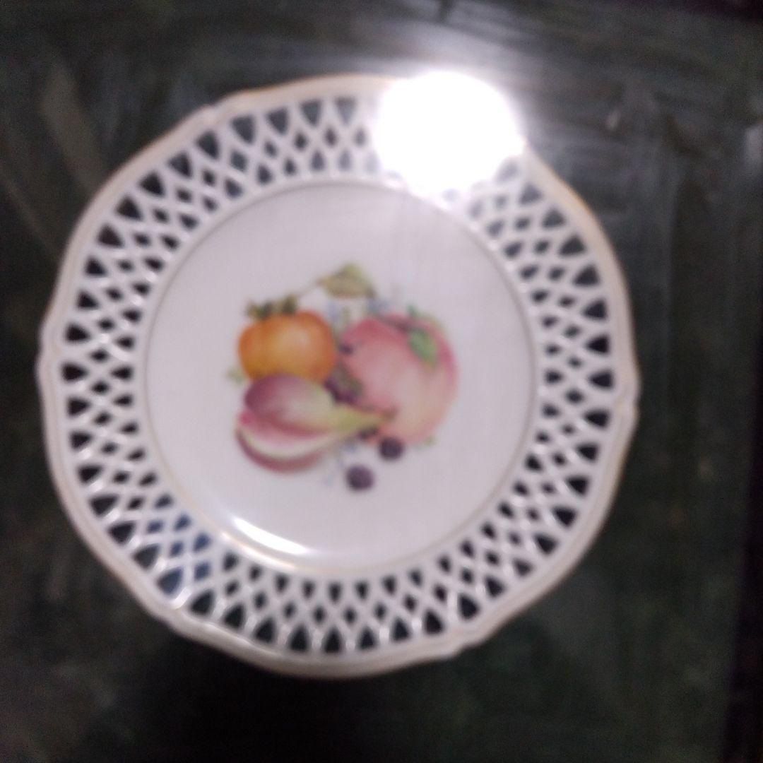 大倉陶園　飾り皿　豊穣の果物