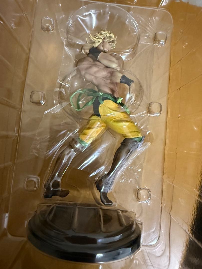 スタチューレジェンド『ジョジョの奇妙な冒険 第3部』「影DIO」