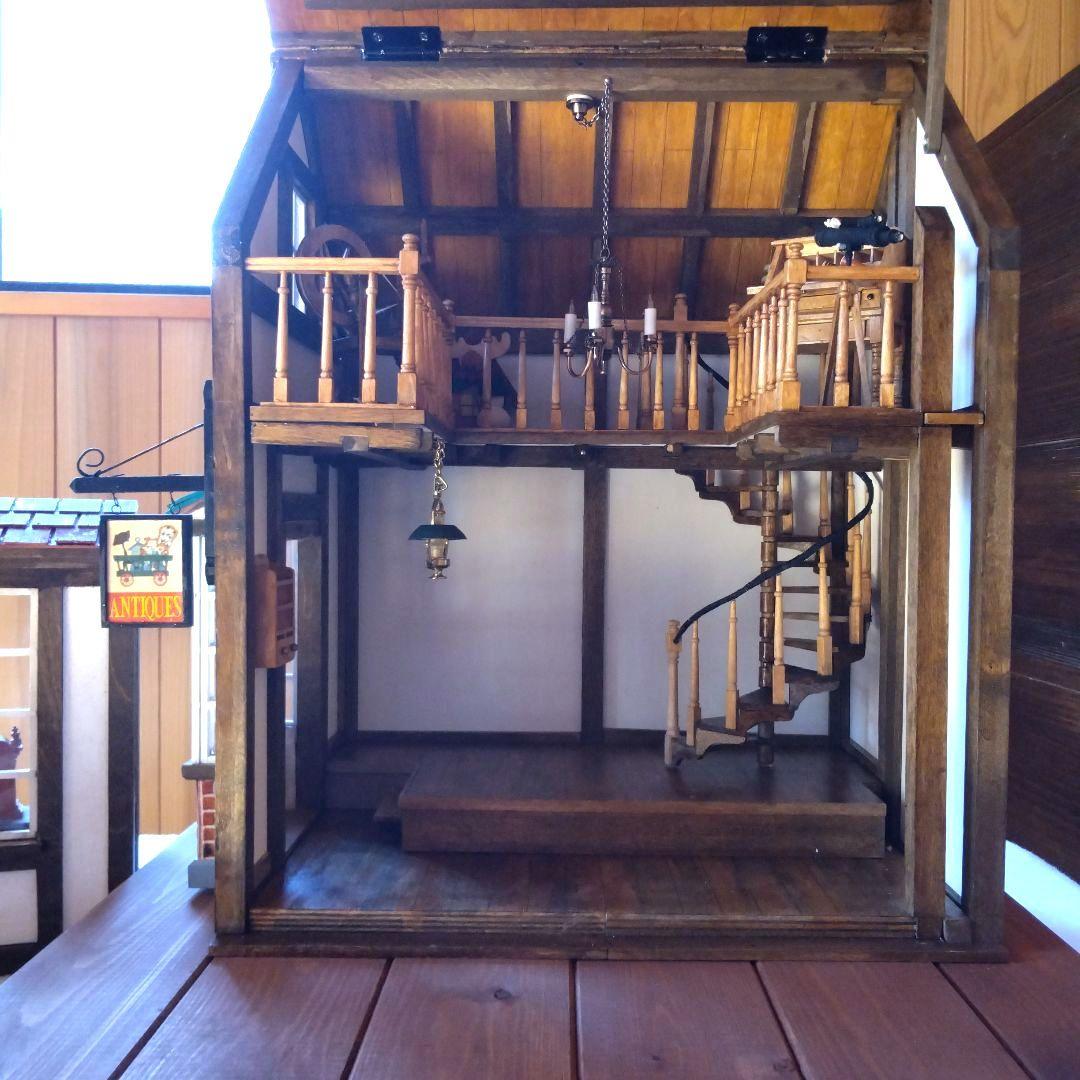 ドールハウス ☆ ビクトリア様式英国雑貨店 ☆