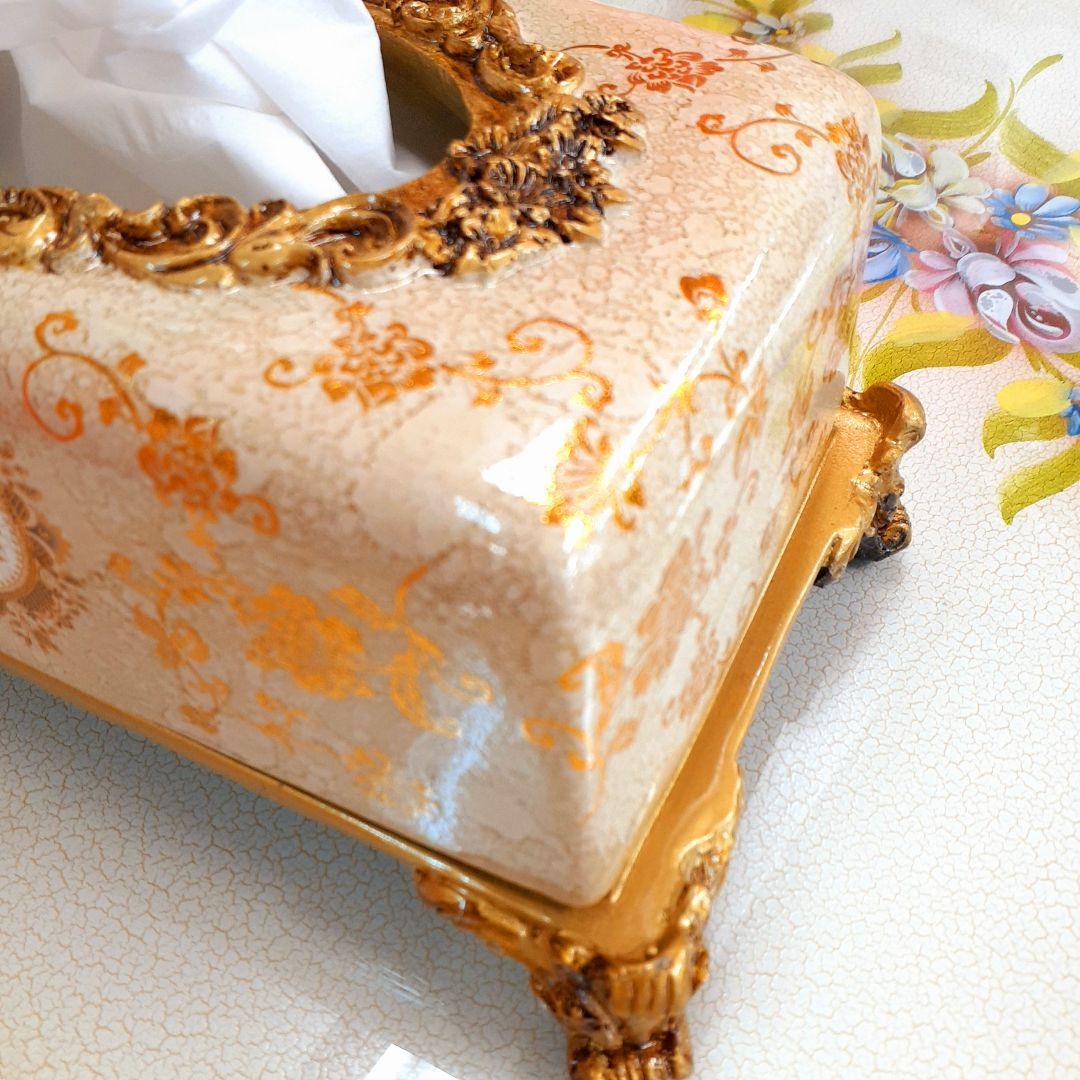 輸入雑貨　シノワズリ　『薔薇のティッシュBOX陶器』　ゴールド　薔薇柄　リビング