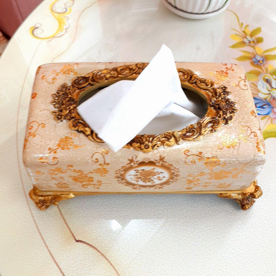 輸入雑貨　シノワズリ　『薔薇のティッシュBOX陶器』　ゴールド　薔薇柄　リビング