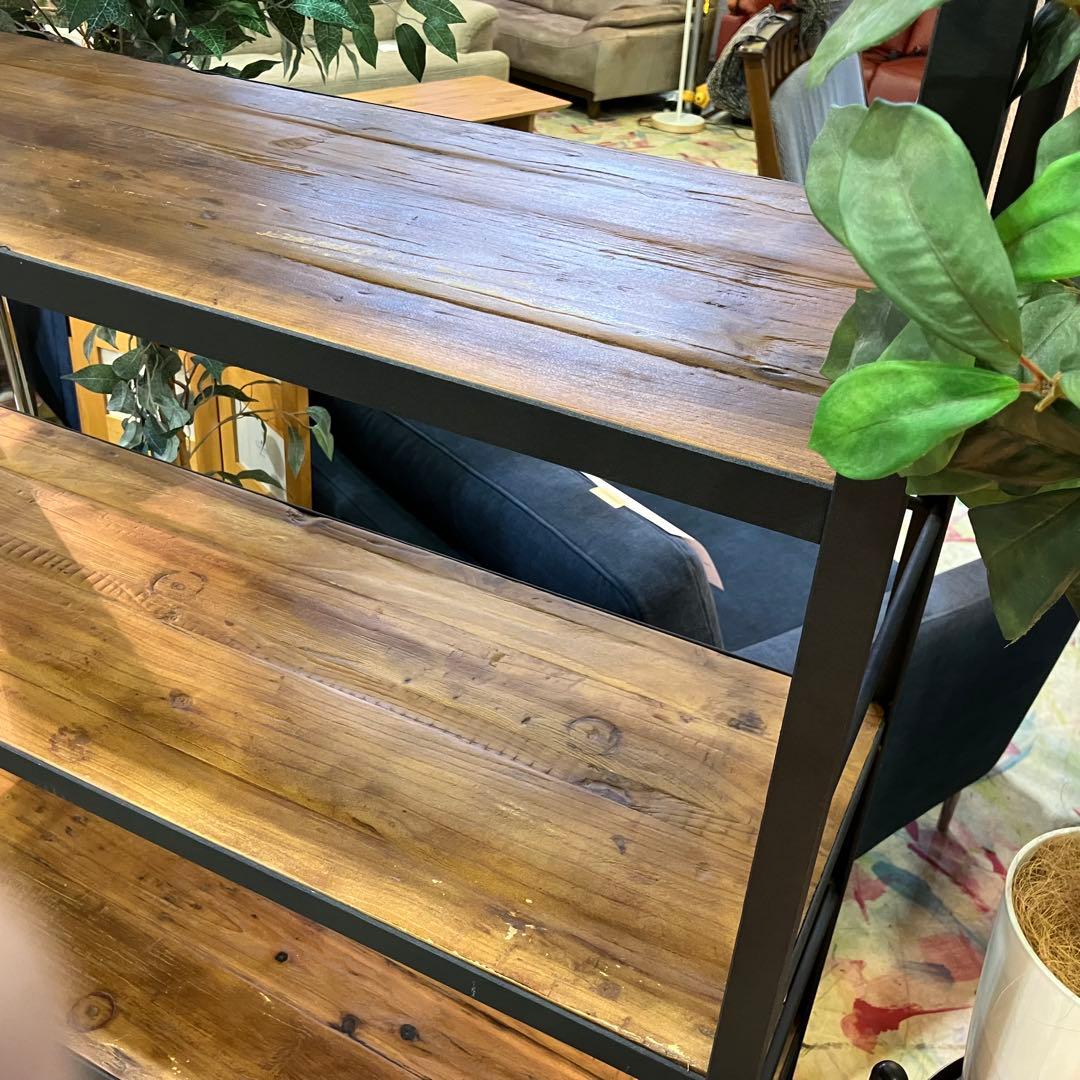 クラッシュゲート オープンシェルフ