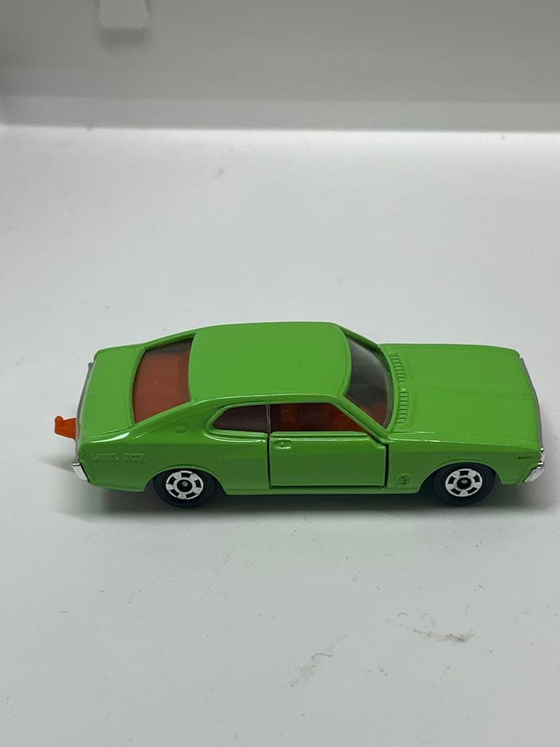 トミカ 黒箱 14 -1-3 ニッサン ローレル 2000 sgx