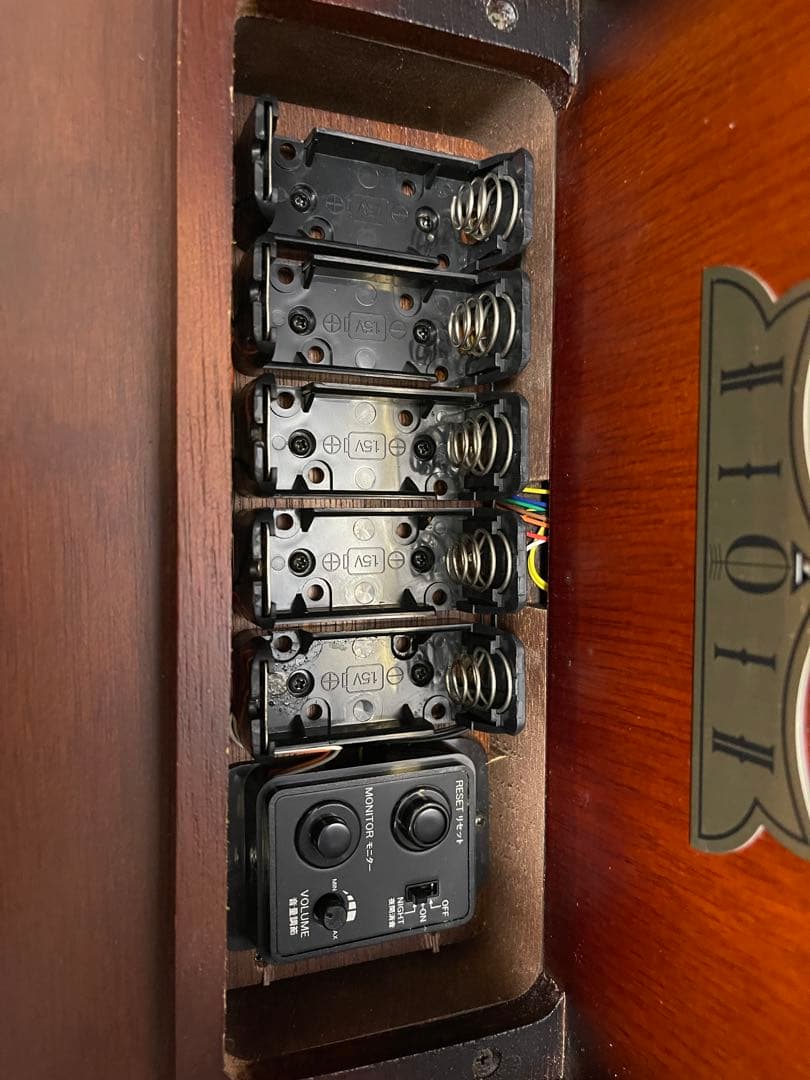 柱時計 木製　6曲音楽付き