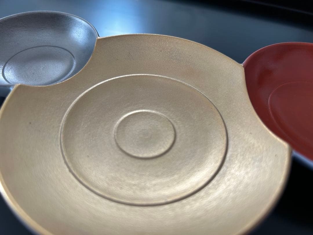 錦朱金プラチナ　玉つぎ三品盛　有田焼　お正月