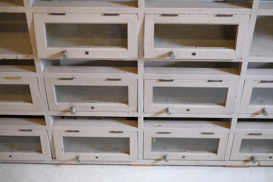 オープンシェルフ ４段 ヴィンテージ 無垢 特注品