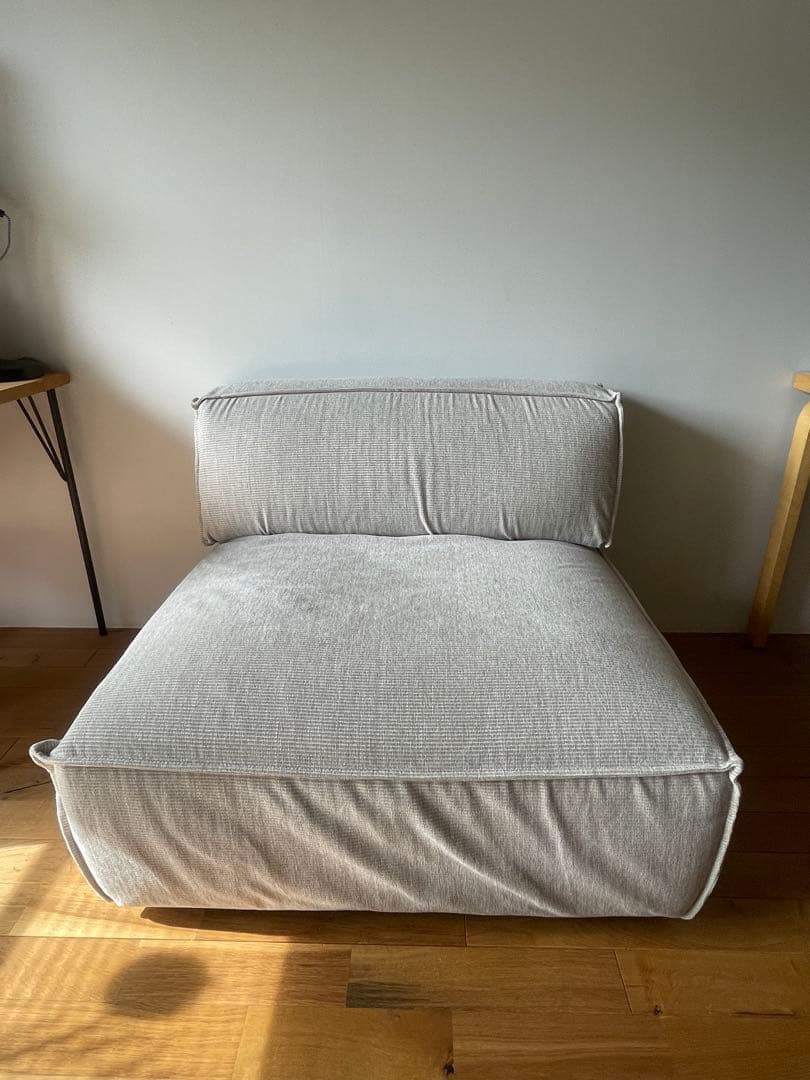 ACTUS 1人掛けソファ 付属クッション付き