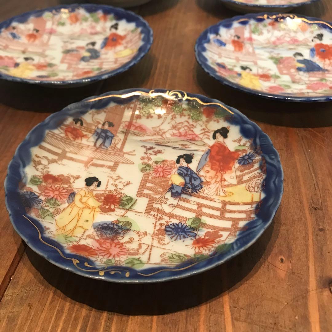 美品　陶芸　希少　年代物　青絵皿　菊花　銘々皿　丁寧に描れた　華やかな　薄い作り