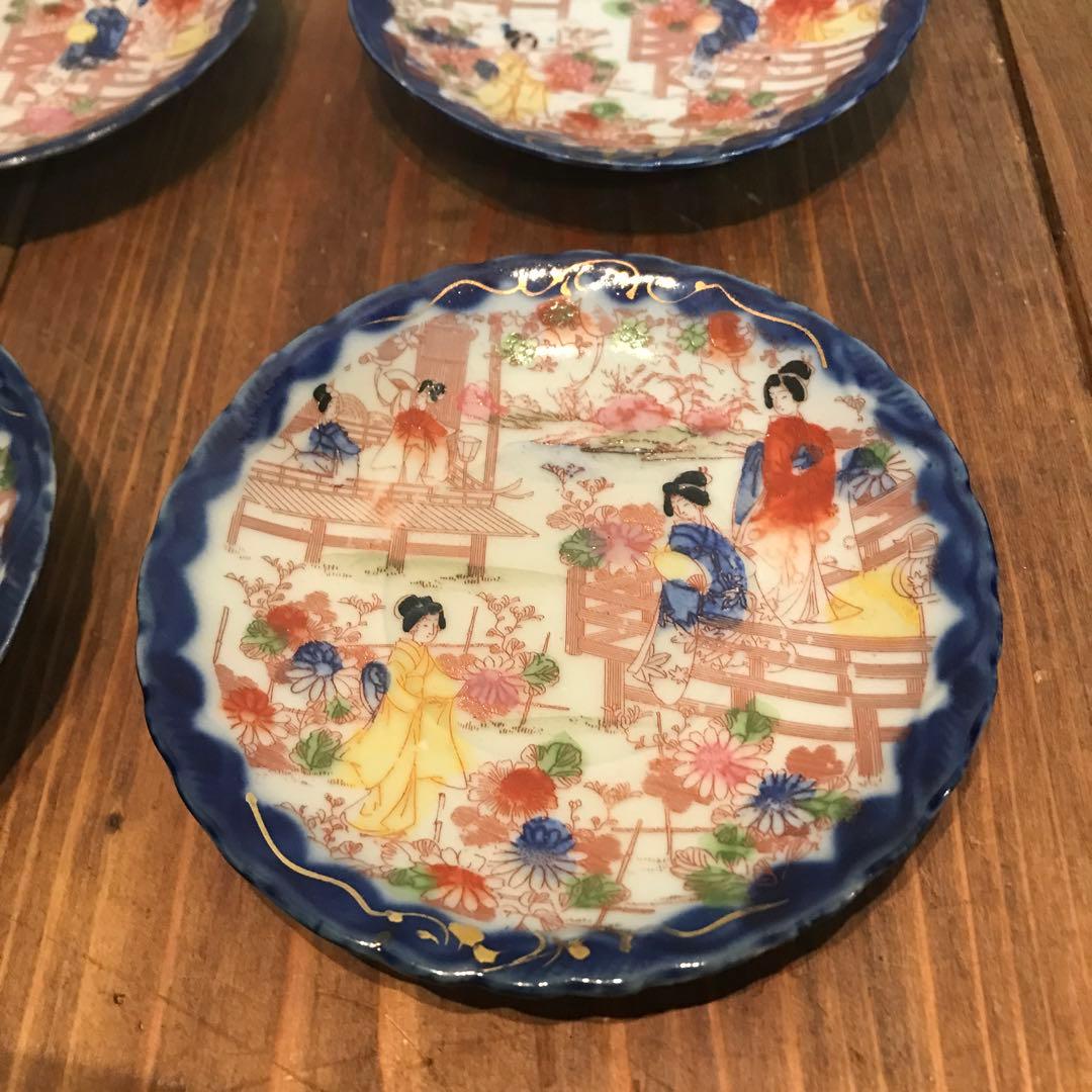 美品　陶芸　希少　年代物　青絵皿　菊花　銘々皿　丁寧に描れた　華やかな　薄い作り