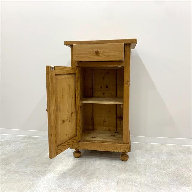 ペニーワイズオールドパインサイドキャビネット（右開き）