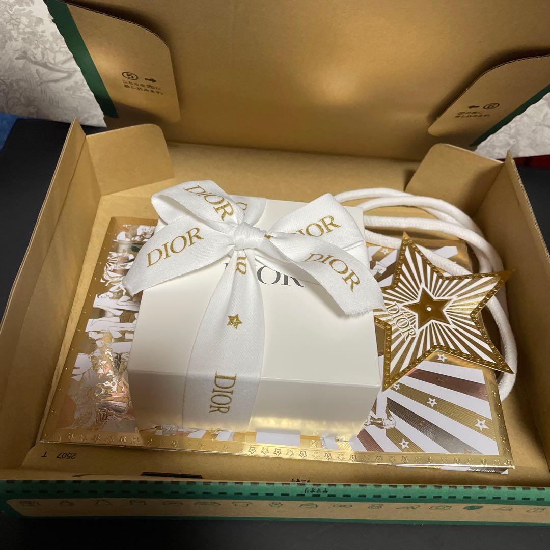 ☆Dior 2025ホリデージュエリーケース ショッパー&星ムエット