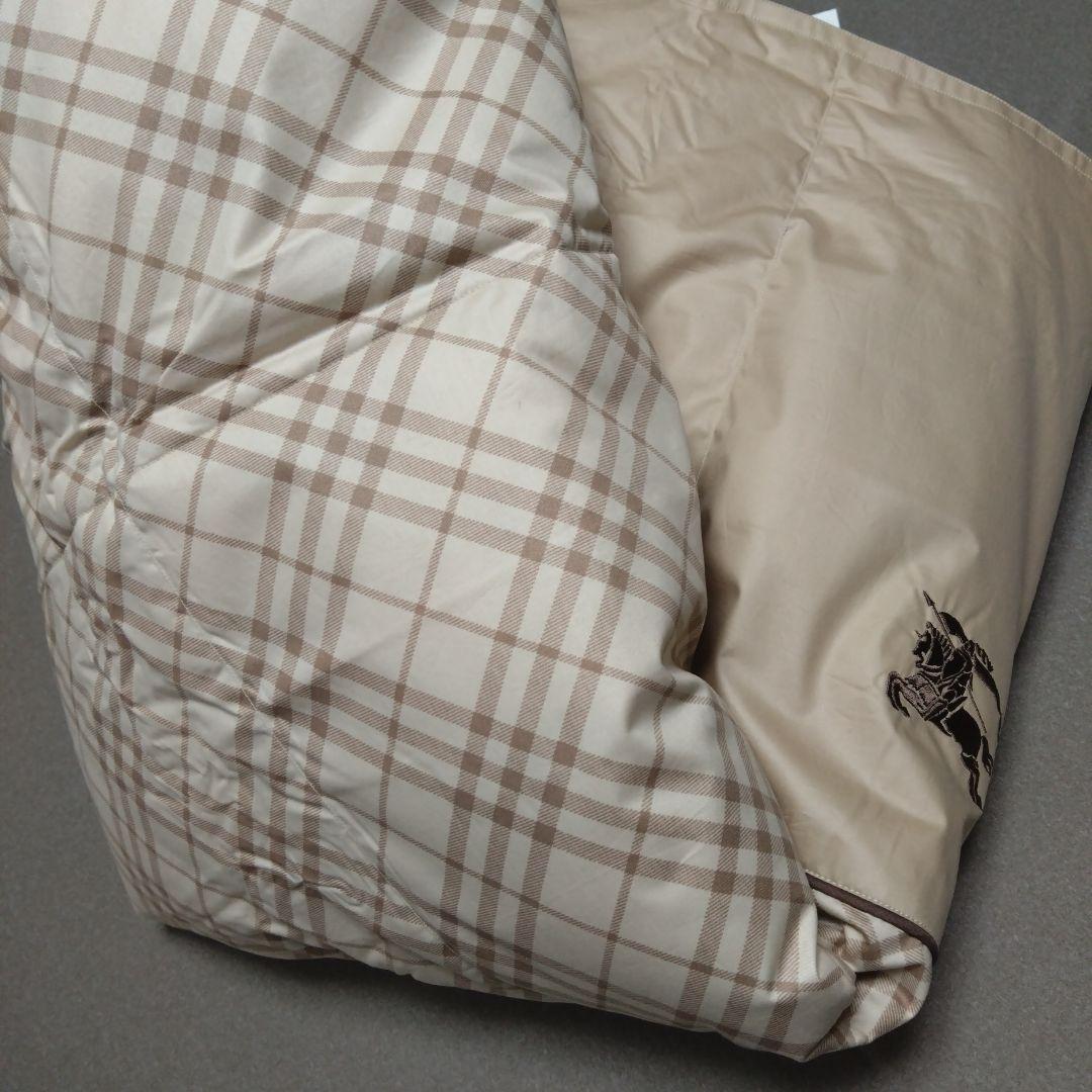 BURBERRY羽毛肌掛け布団 - メルカリ