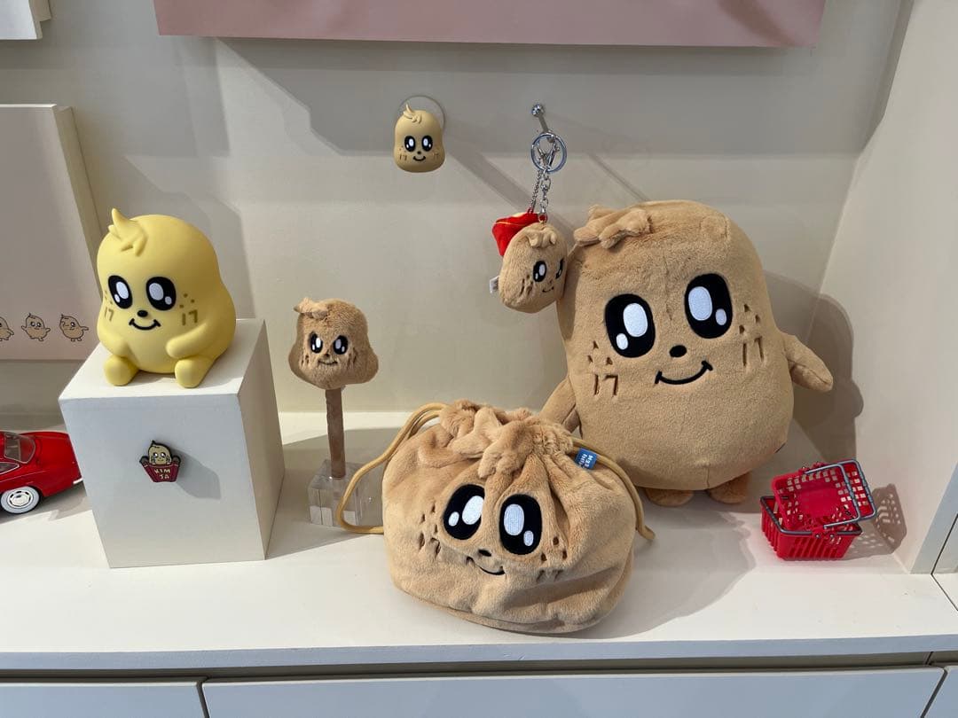 ミンギュ SEVENTEEN ミニティーン ポップアップ ぬいぐるみ20cm - メルカリ