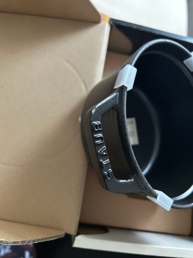 未使用ストウブ 14cm