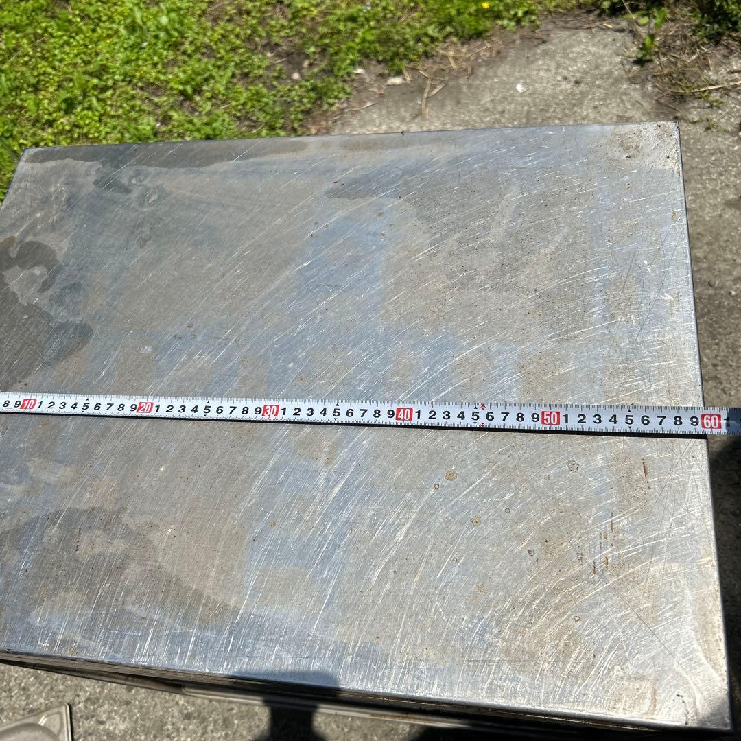 業務用　ステンレスラック　ホテルパン用　コロ付き　ホテルパンは付きません。