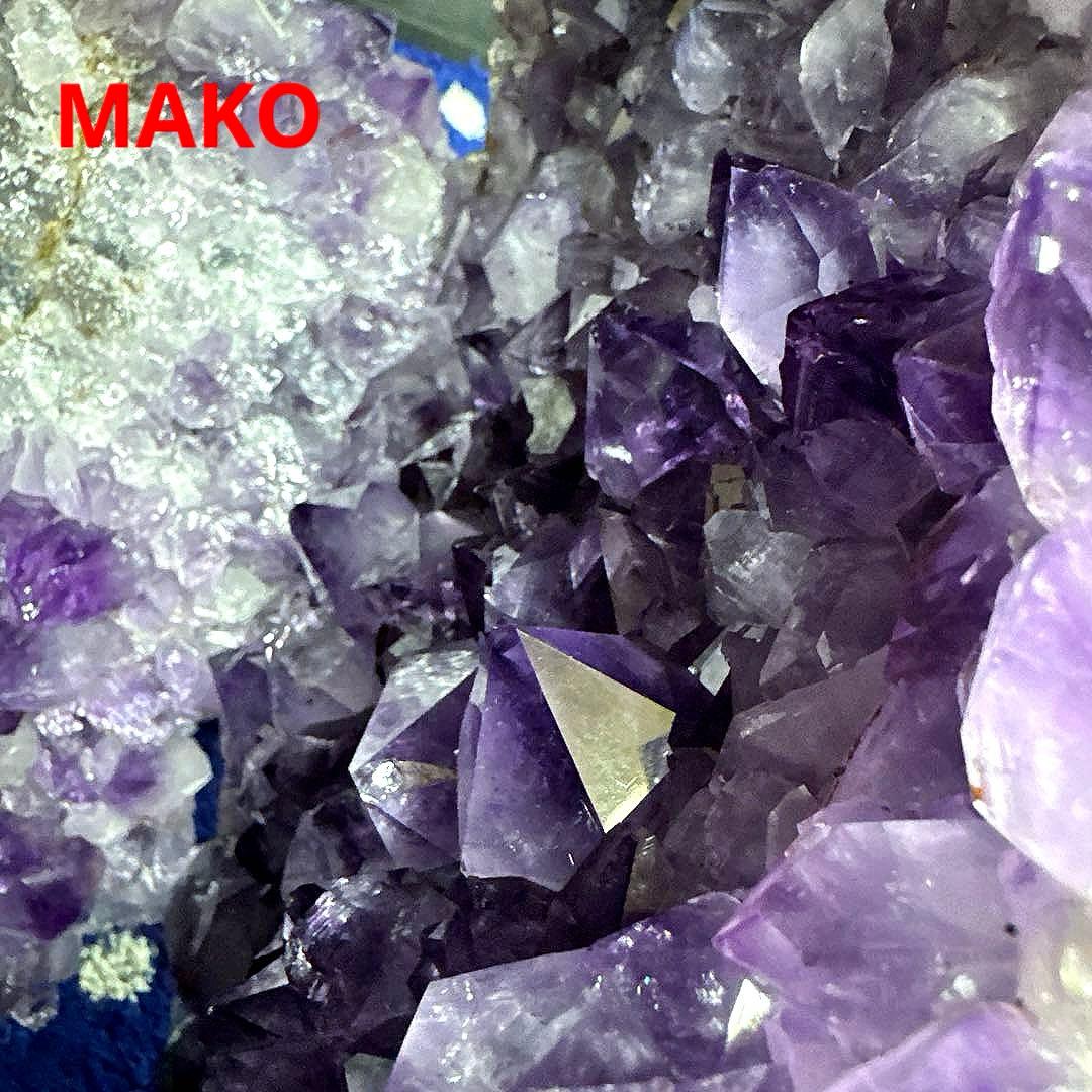 M1801☆アメジストドーム10.6Kg☆ブラジル産☆天然石☆N50705