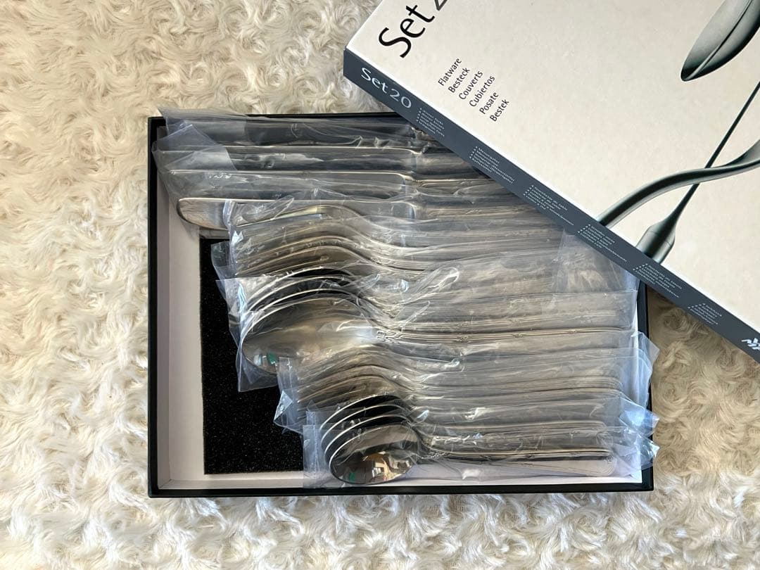 ヴェーエムエフ　カトラリーセット　ディナーセット〈20本セット〉サテン　ツヤ消し