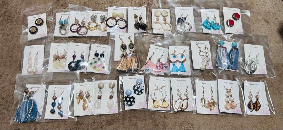【SALE】ハンドメイドピアス 90点まとめ売り ハンドメイドアクセサリー