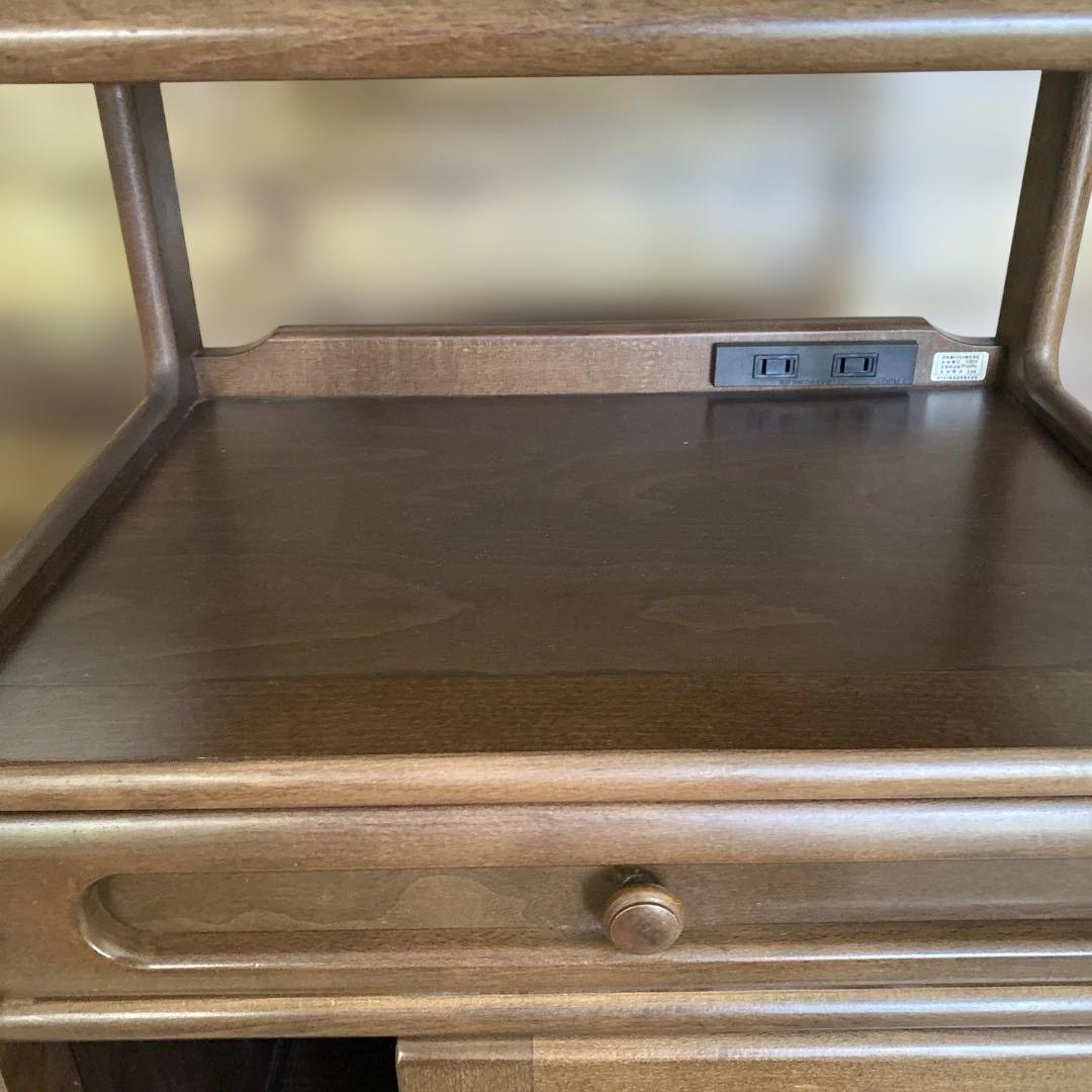 karimoku カリモク　電話台　コンセント付き　オールド