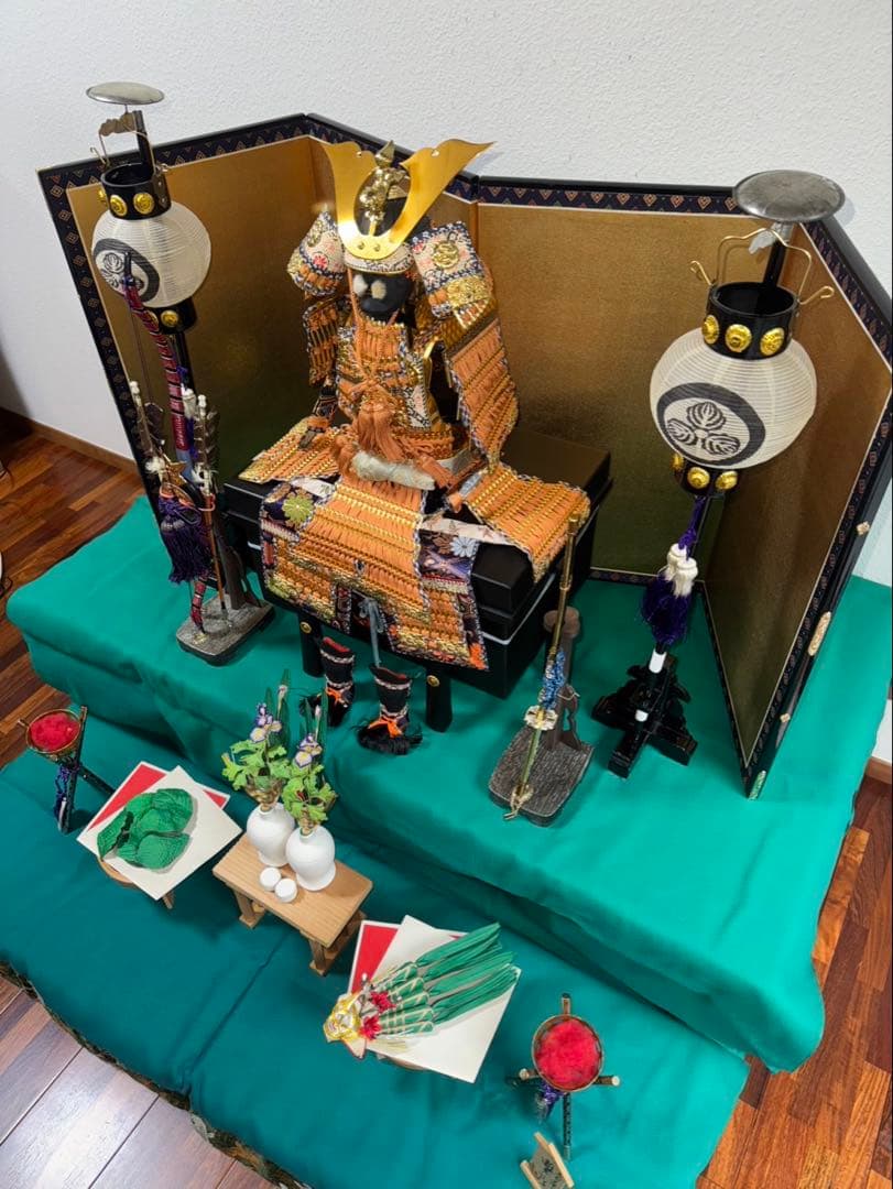 昭和レトロ アンティーク 京都島津【五月人形】豊泉作 金屏風 毛氈付