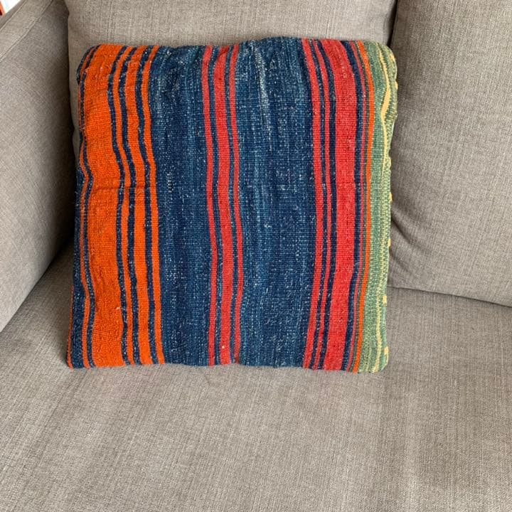 トルコキリムクッション　オールドキリム