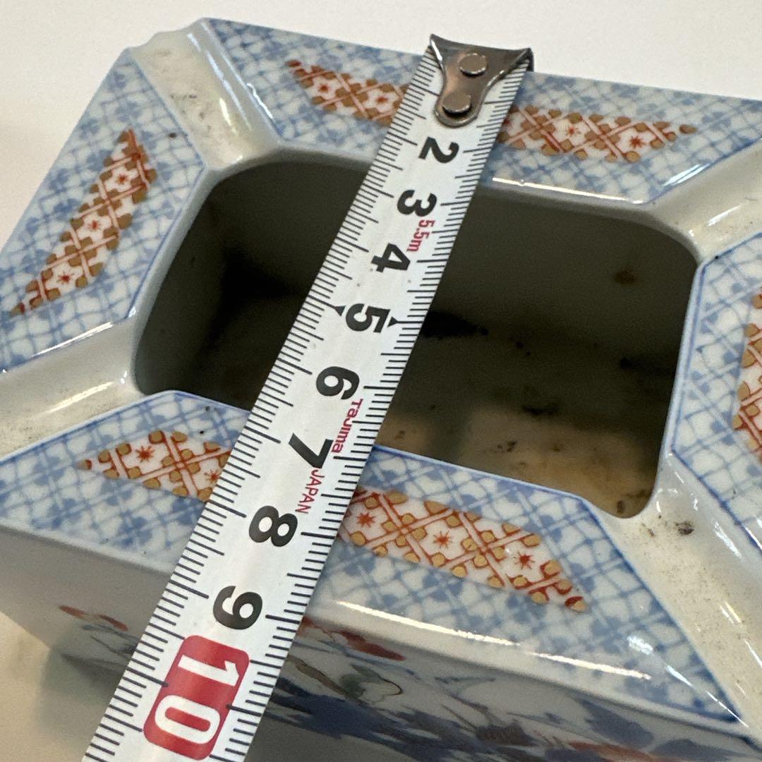 古い灰皿　別の箱付き　柿右衛門 有田焼？