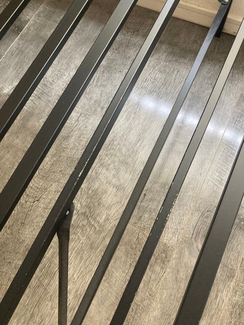 シングルベッドフレーム｜スチール製 折りたたみ式 ブラック 傷あり