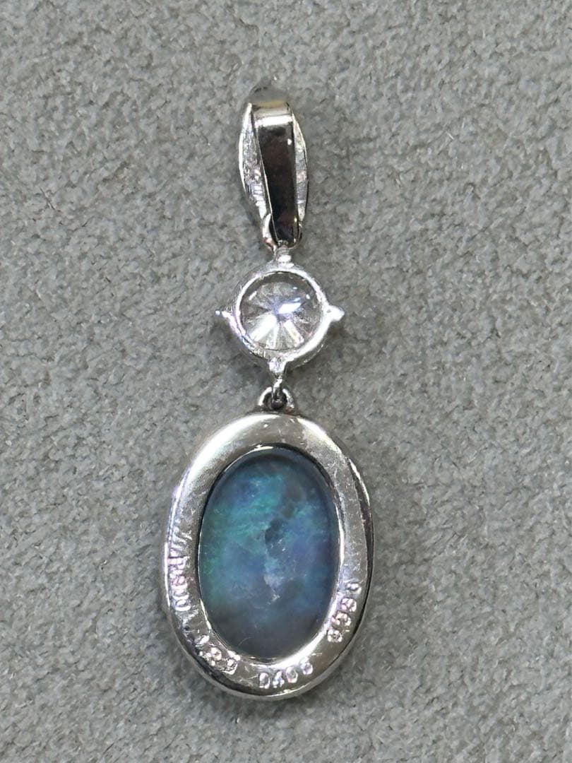 ブラックオパール　ダイヤ　ペンダントトップ　O 1.29ct D 0.40ct
