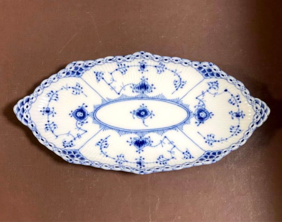 専用◇ ロイヤルコペンハーゲンブルーフルーテッドハーフレースピックルディッシュB