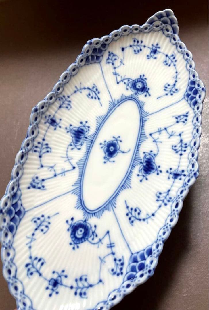 専用◇ ロイヤルコペンハーゲンブルーフルーテッドハーフレースピックルディッシュB