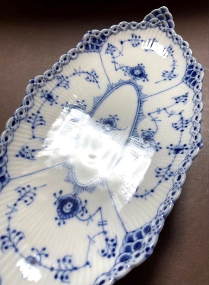 専用◇ ロイヤルコペンハーゲンブルーフルーテッドハーフレースピックルディッシュB