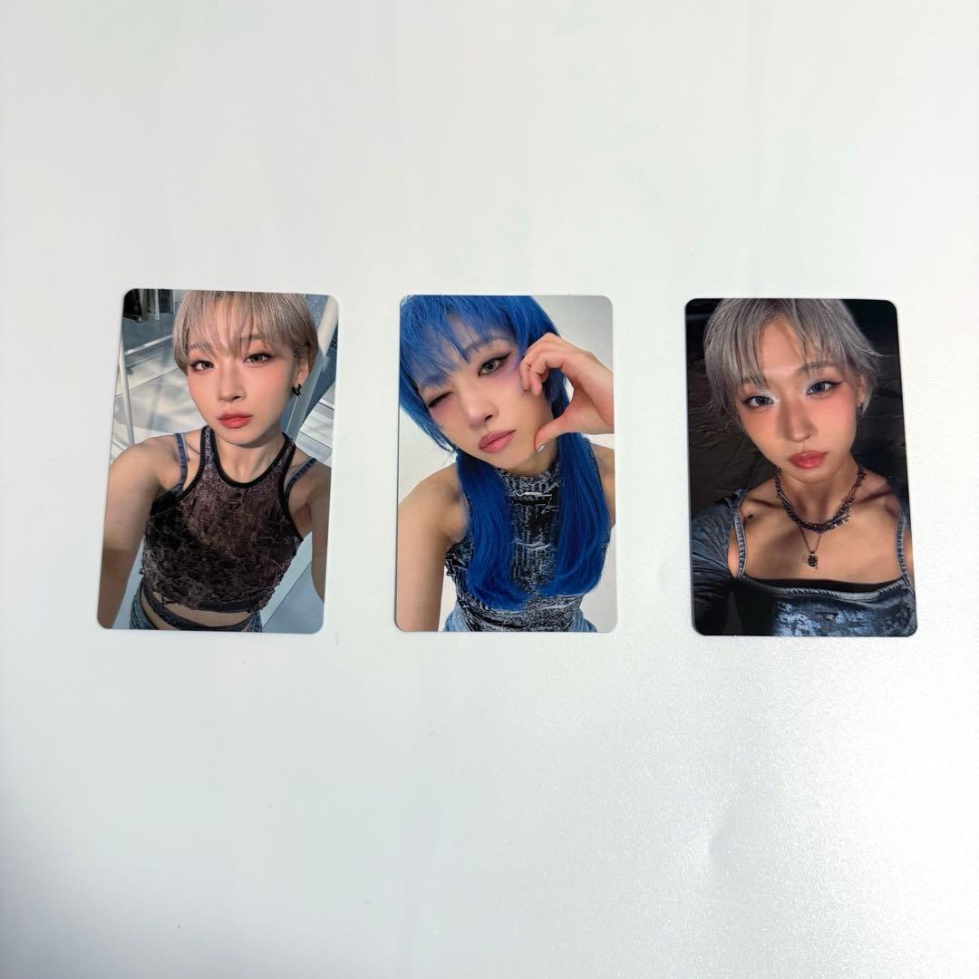 HANA JISOO ジス Blue Jeans トレカ 3枚セット - メルカリ