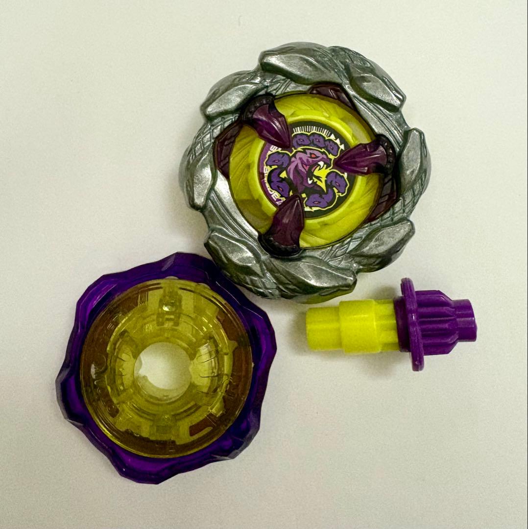 ベイブレードx オロチクラスタ6-60LF