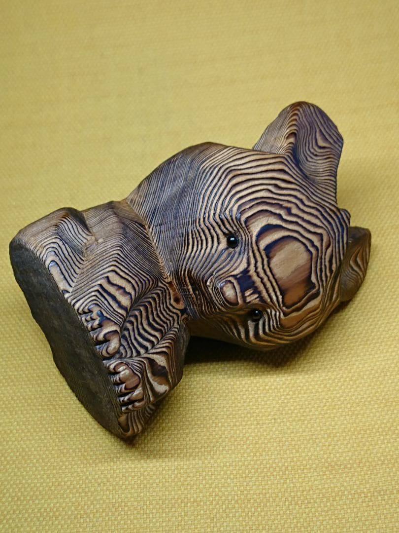 くま　熊　木彫　オブジェ　置物　インテリア　工芸品　美術品　A2690