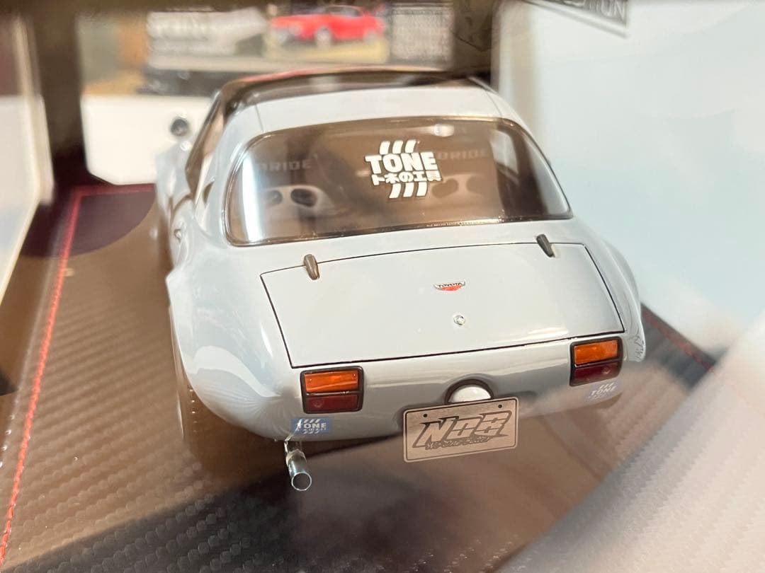ignitionmodel ノブハチ トヨタ スポーツ800 1/18