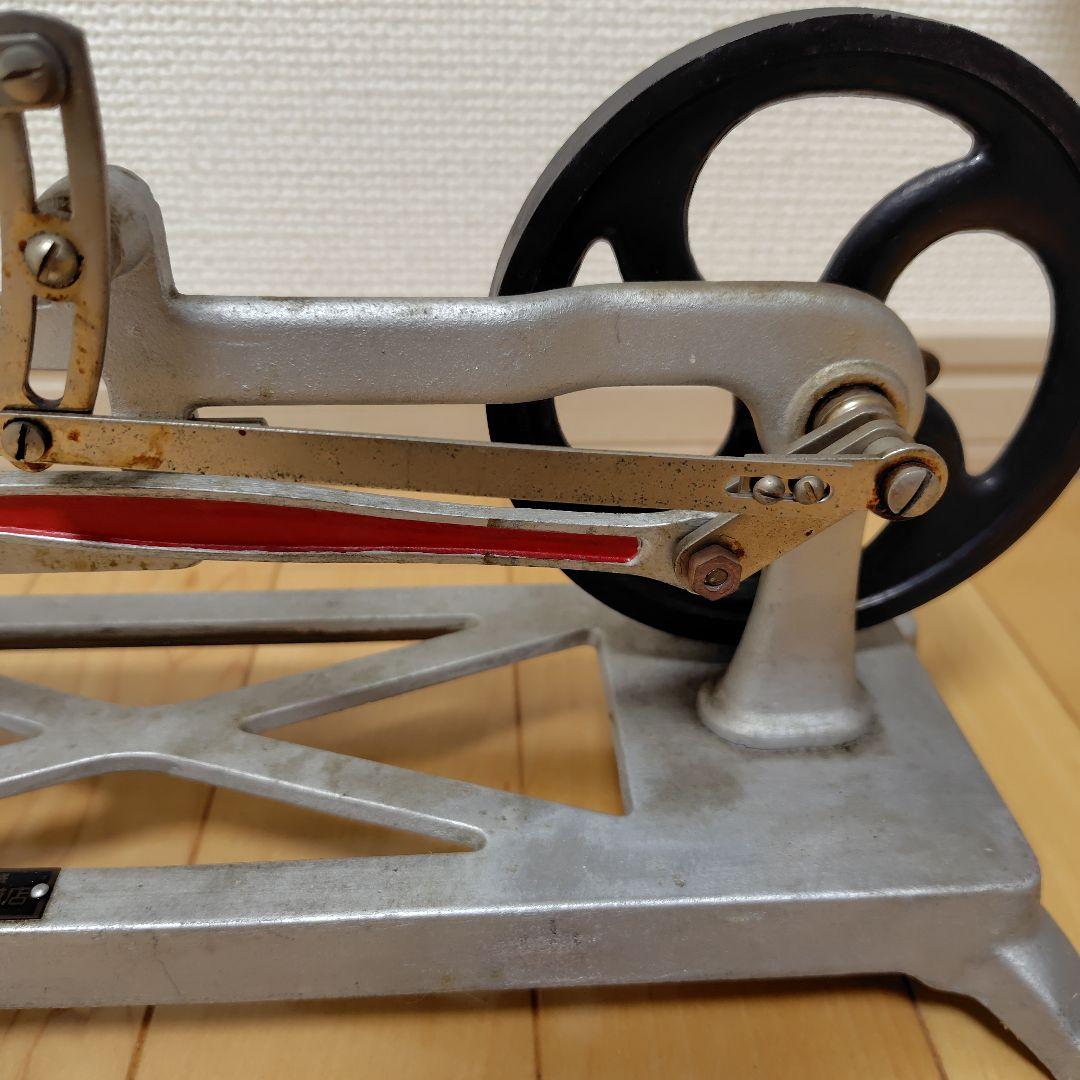 謎の金属製の品物②