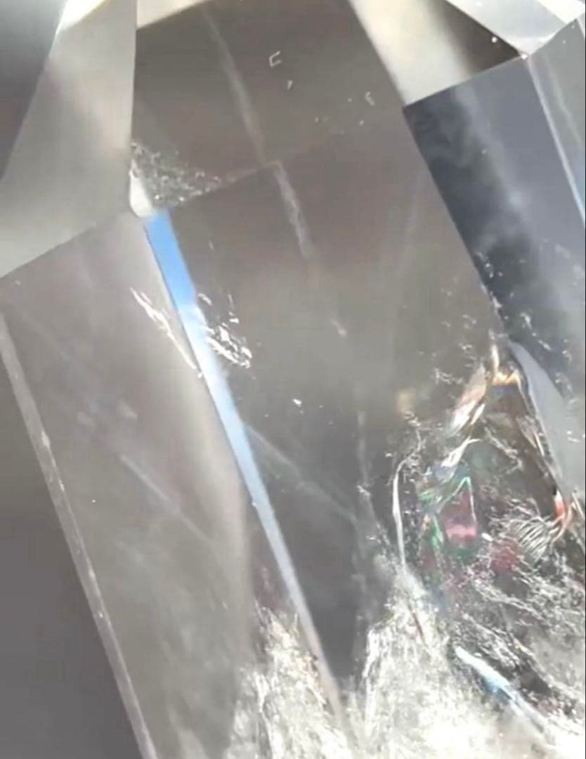 水晶　エンジェルラダー　ブルーラダー　クリアクォーツ　虹いり　水晶タワー