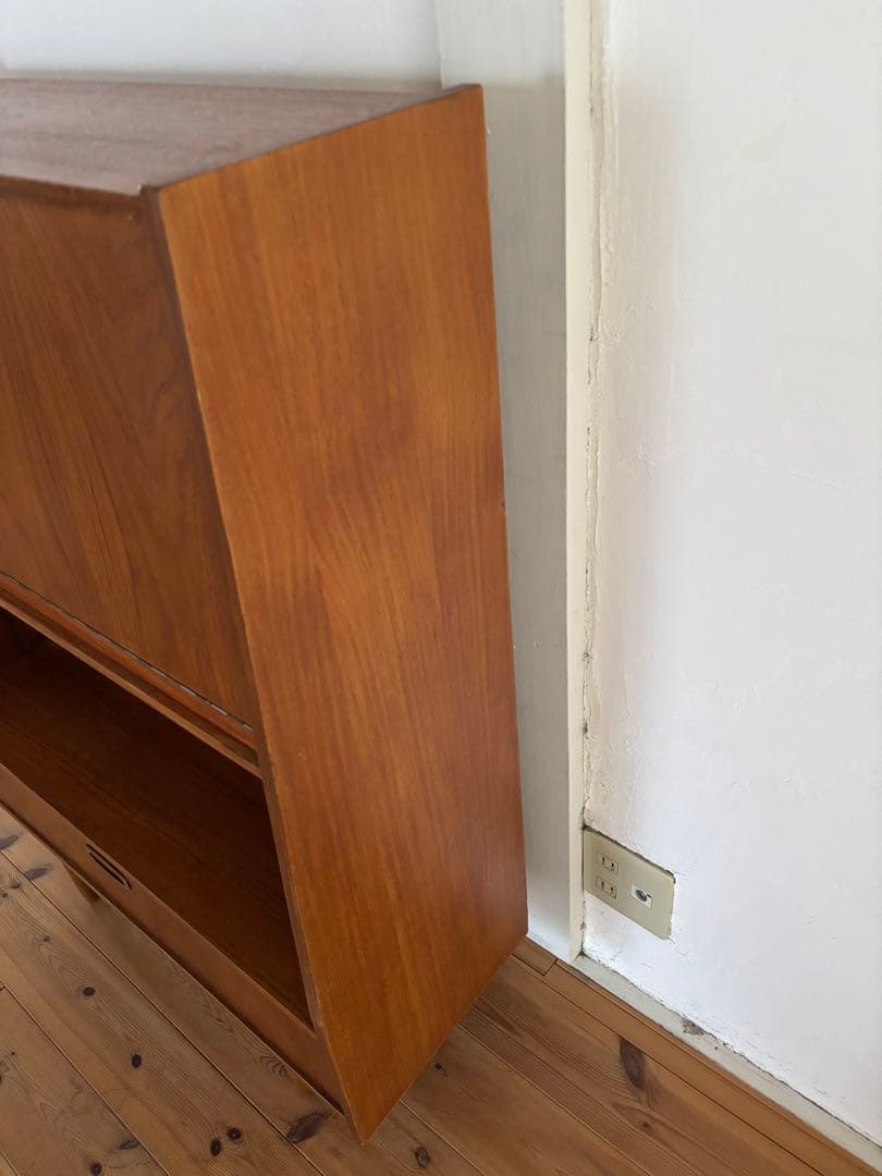 北欧ヴィンテージ　チーク　ビューローキャビネット