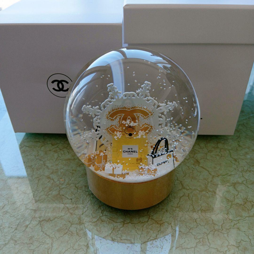 シャネル　CHANEL スノードーム　クリスタル　スノーボール　VIPギフト