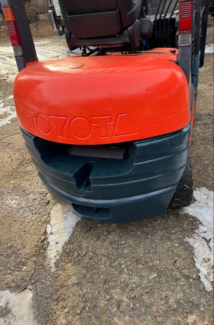 トヨタフォークリフト１.８ジィーゼル、サイドシフトフォーク