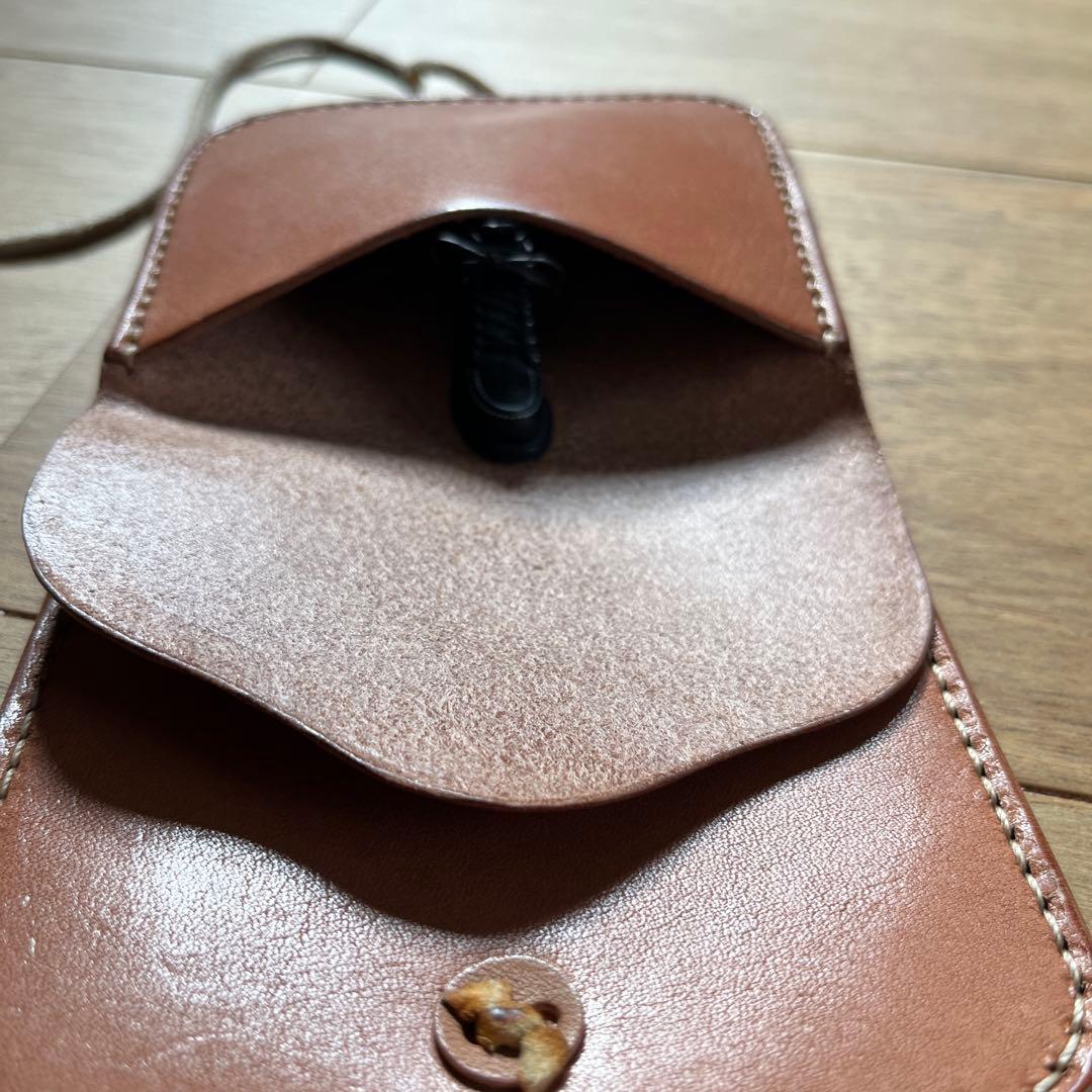 ハンドメイド　ケース　ベージュ　ヌメ革