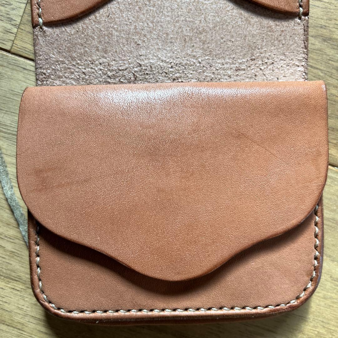 ハンドメイド　ケース　ベージュ　ヌメ革