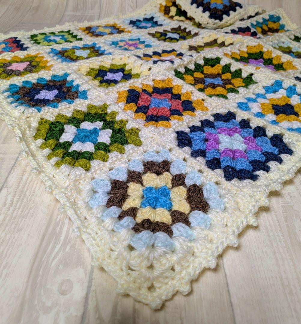 かぎ針編み グラニースクエア モチーフ編みブランケット マルチカバー