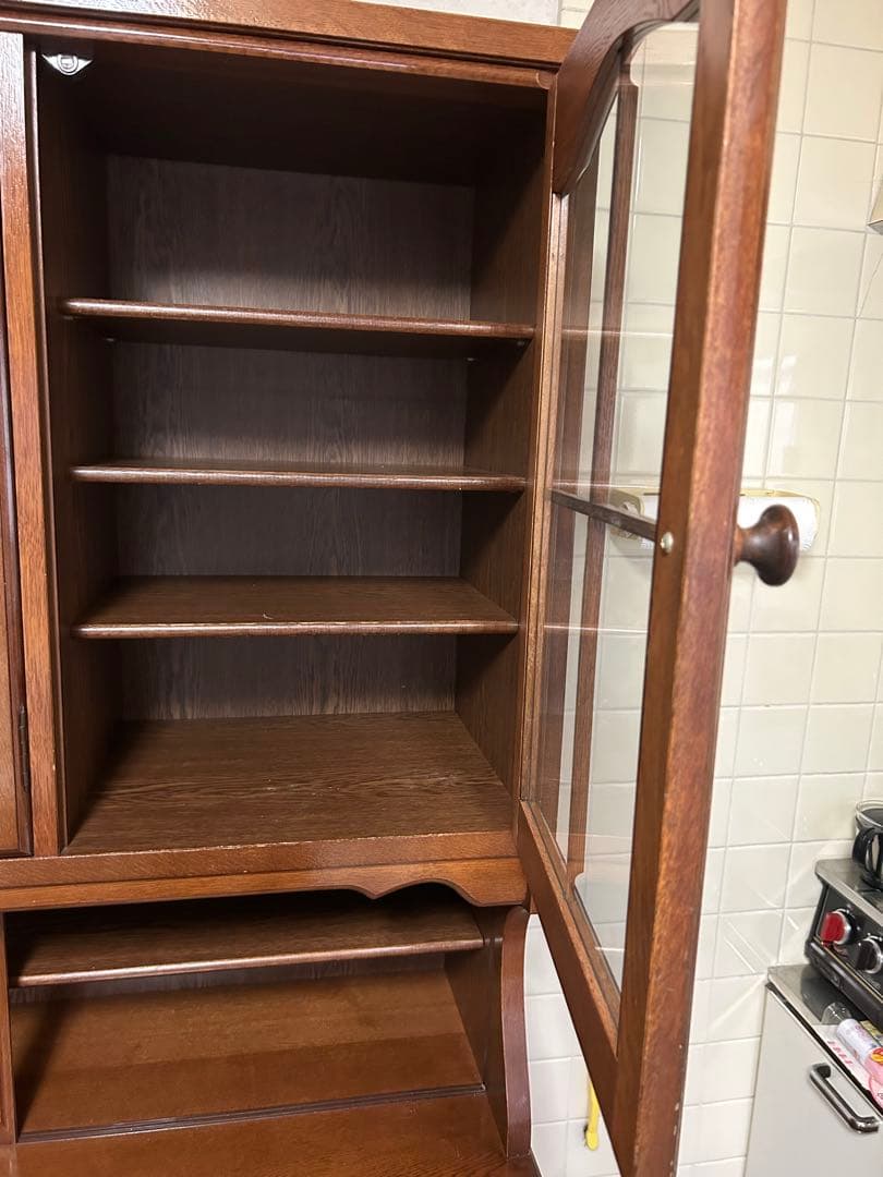 木製ブラウン食器棚 ガラス扉付き　水屋　上段部分だけ　引き取り可能