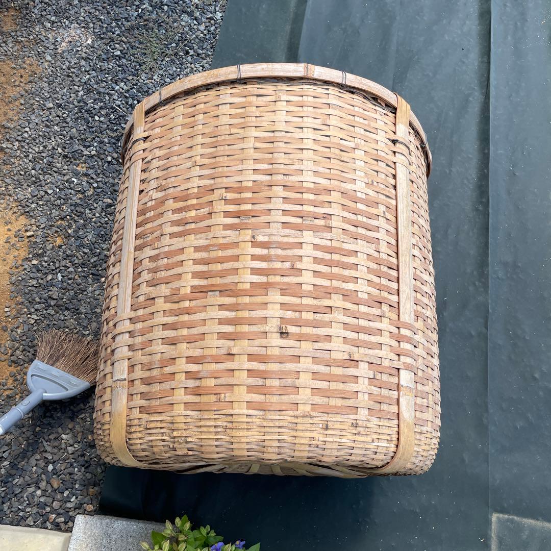 大きい竹籠　高さ56cm 直径58.5cm