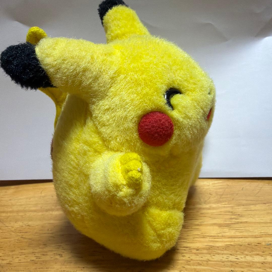 ✨レア✨初代✨にっこりバンザイ❣️ピカチュウのぬいぐるみ