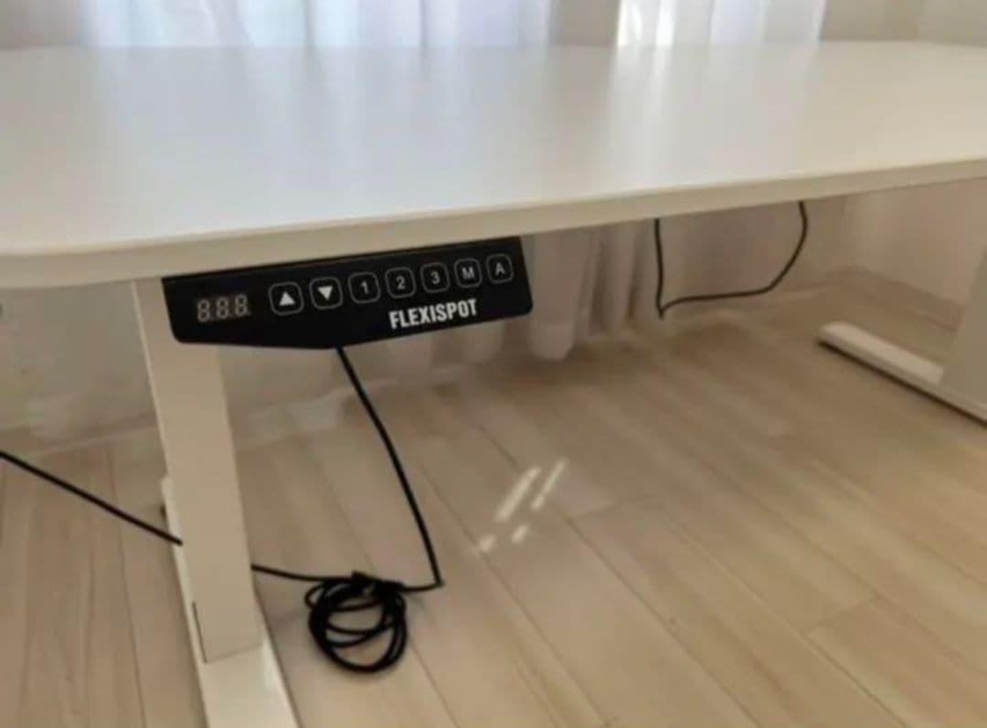 電動昇降 FLEXISPOTスタンディングデスク + IKEAベカント ホワイト