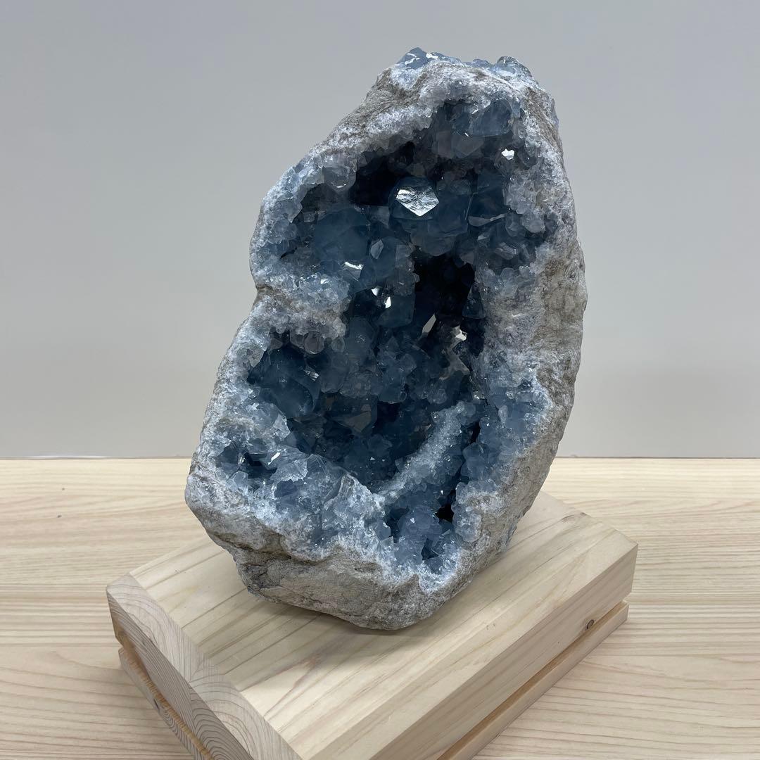 マダガスカル産 セレスタイト 原石 8kg クラスター 天青石 パワーストーン