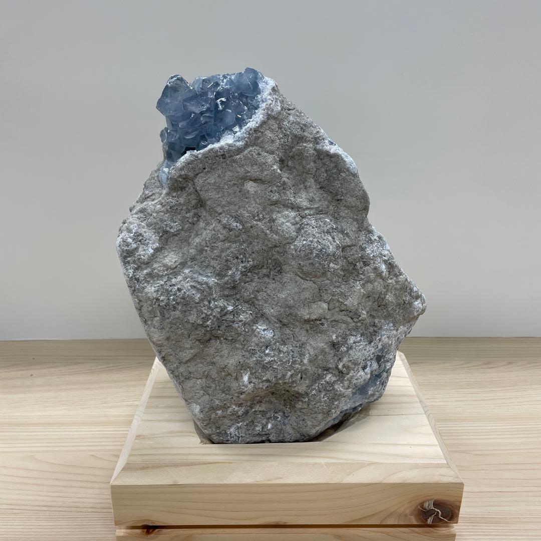 マダガスカル産 セレスタイト 原石 8kg クラスター 天青石 パワーストーン