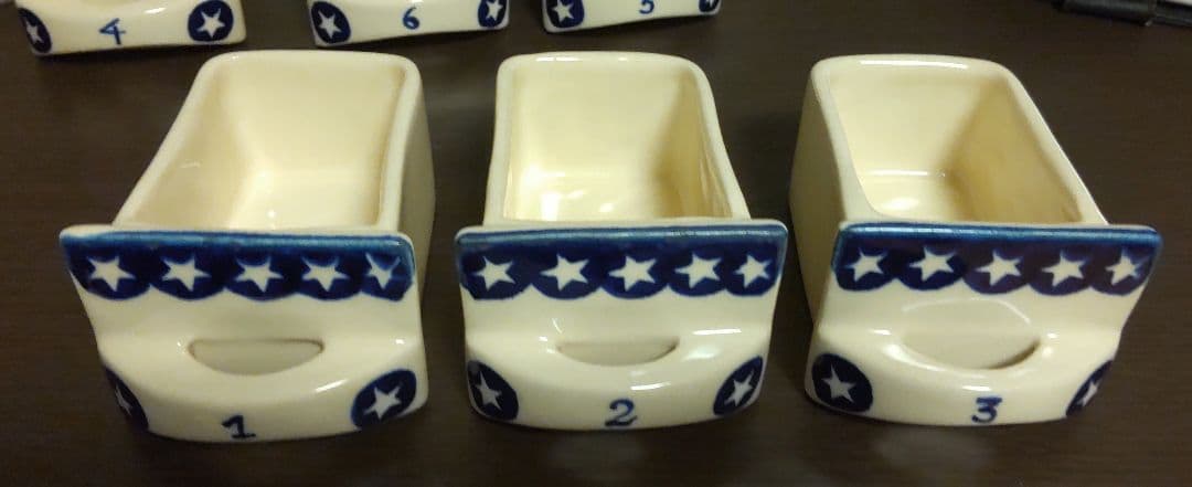 チェスト　ポーランド食器